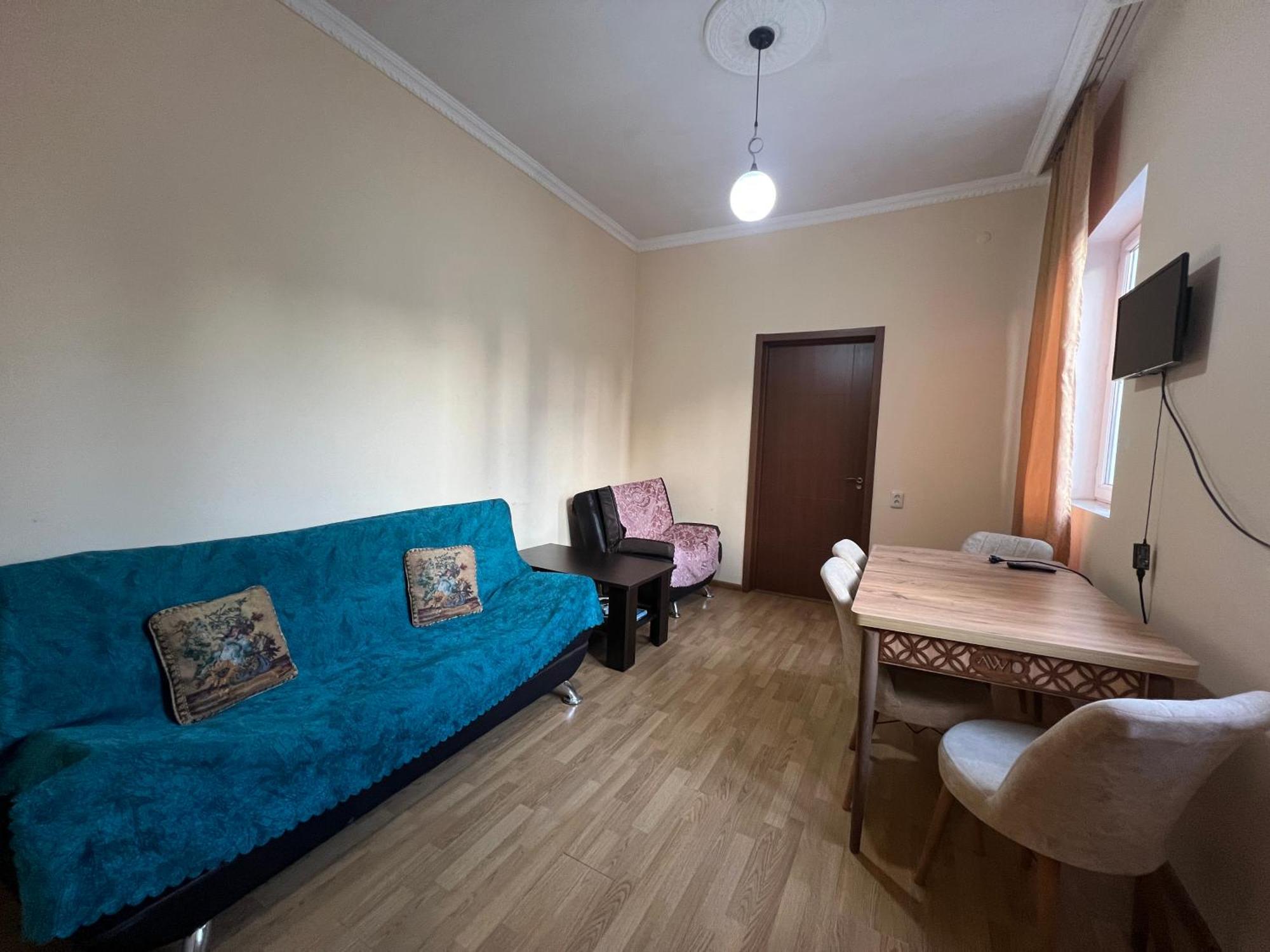 Apartment Merabi バトゥーミ エクステリア 写真